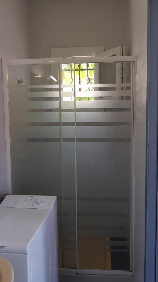 فالوريس Villa Bananas المظهر الخارجي الصورة